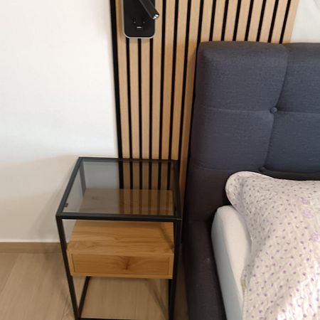 App Leo Palit Exterior foto